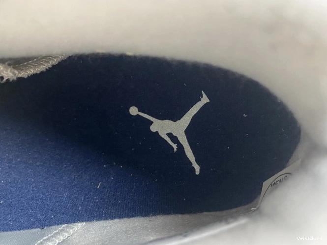 One Kick CT8529-012 Georgetown Jordan Air 6 0716